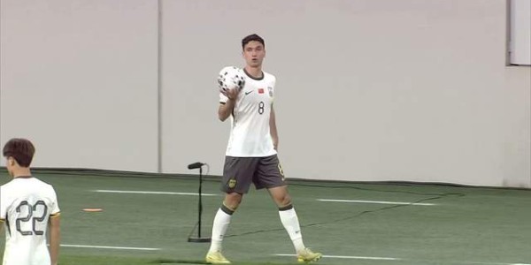 爱游戏体育-1-0，U23国足邀请赛不败收官，杜月徵轰出落叶球，越南队下脚太狠