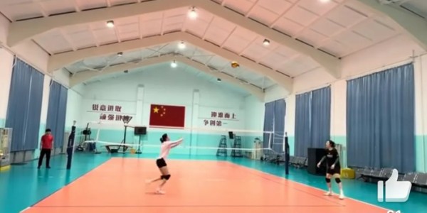 爱游戏体育登录入口-重磅利好！李盈莹全面恢复有球训练，中国女排终迎强心剂|孟豆|节奏|康复|队员|主攻_新浪体育_新浪新闻